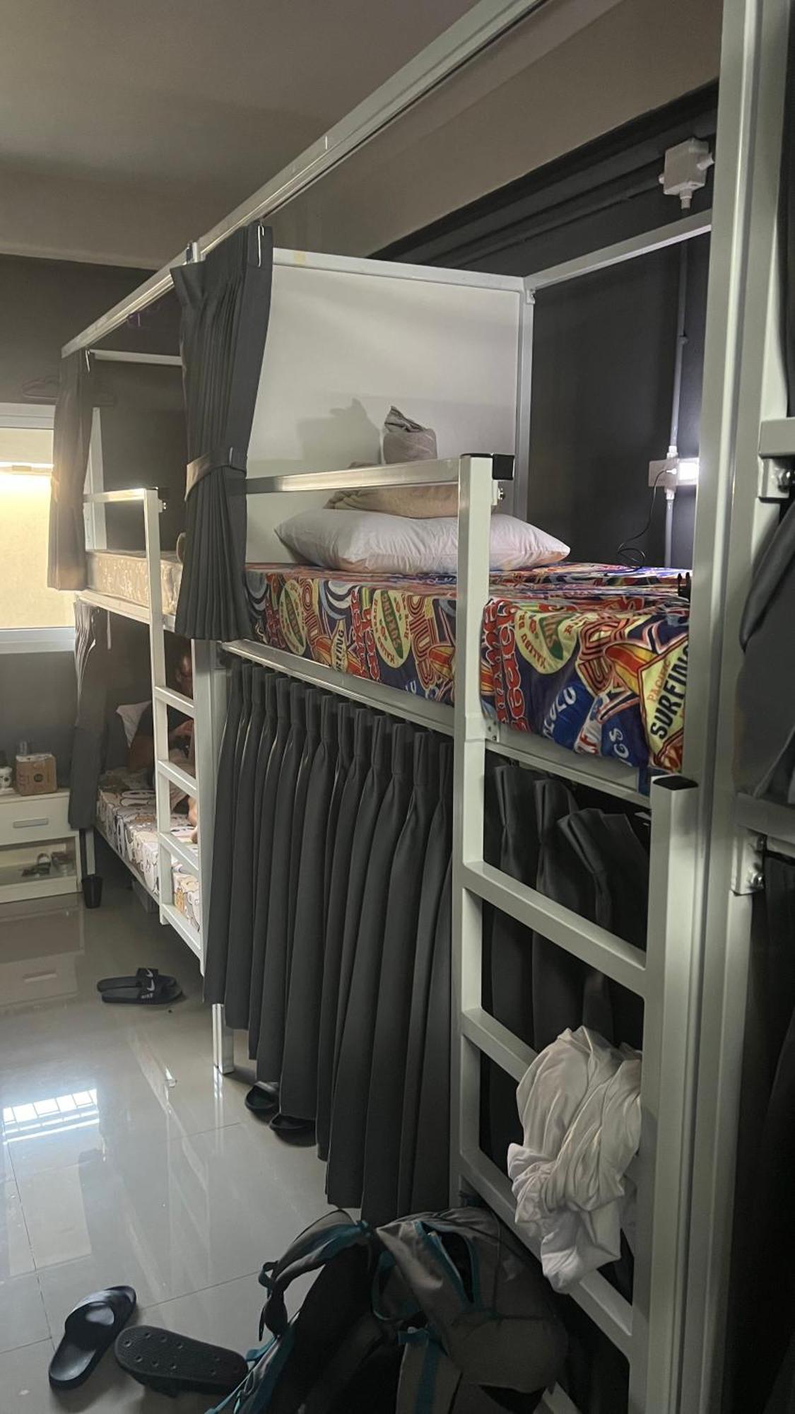 W District Hostel Bangkok Dış mekan fotoğraf