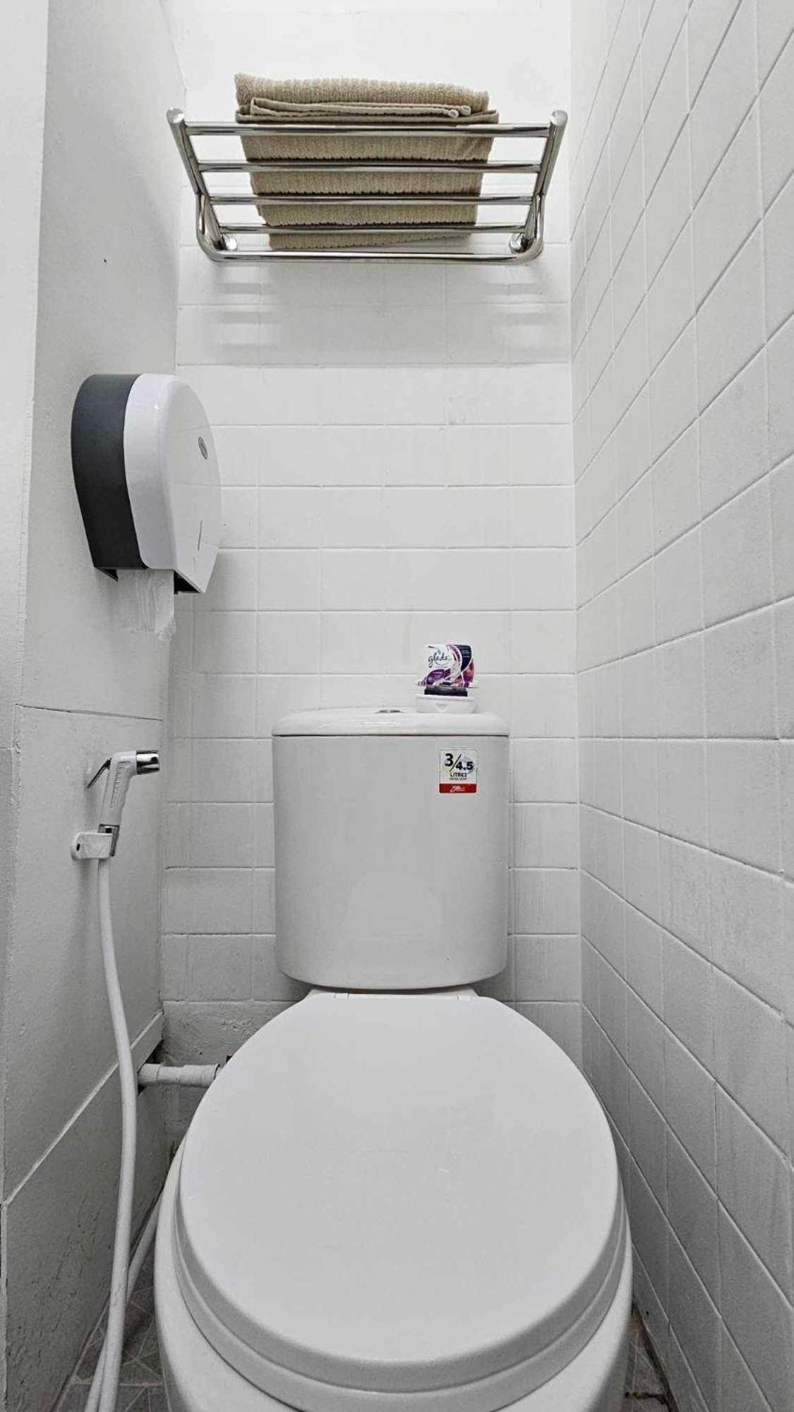 W District Hostel Bangkok Dış mekan fotoğraf