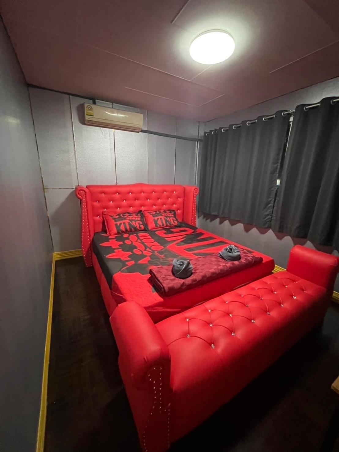 W District Hostel Bangkok Dış mekan fotoğraf